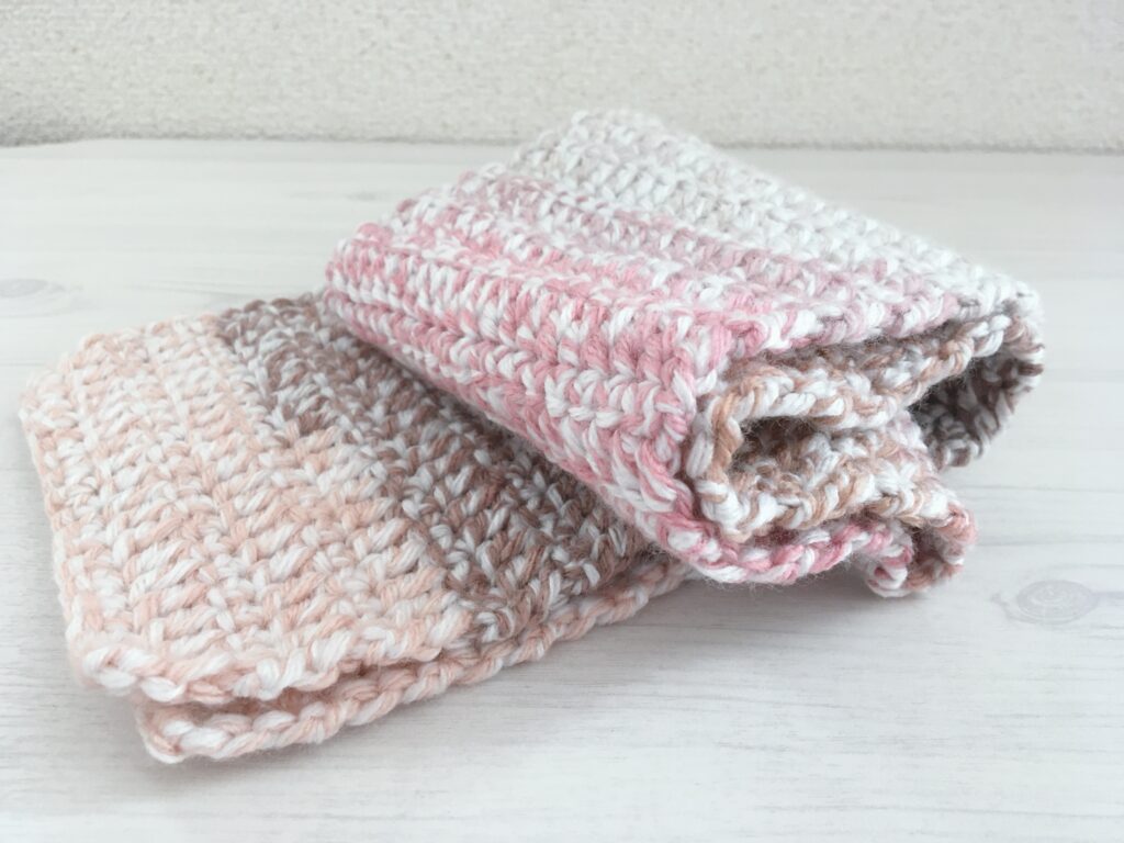 超簡単に編める可愛いミニマフラー♡ ｜ ホタルアミキッズのかぎ針編み 